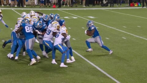 Craig Reynolds punches it in for a Lions touchdown - nfl bite​